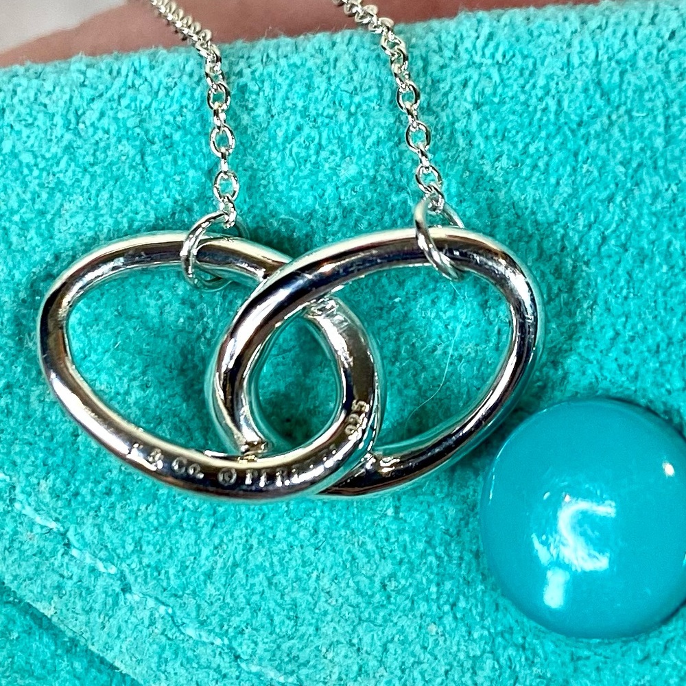 Tiffany & Co silver double loop love “peretti” necklace - Picture 2 of 7